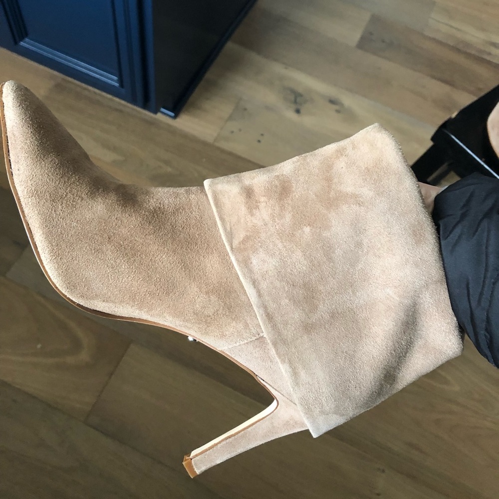 Calvin Klein tan boots